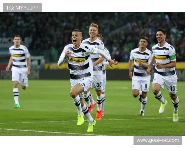 热刺赛季初表现强势，但近期状态波动，高开低走走势是否影响争四前景？